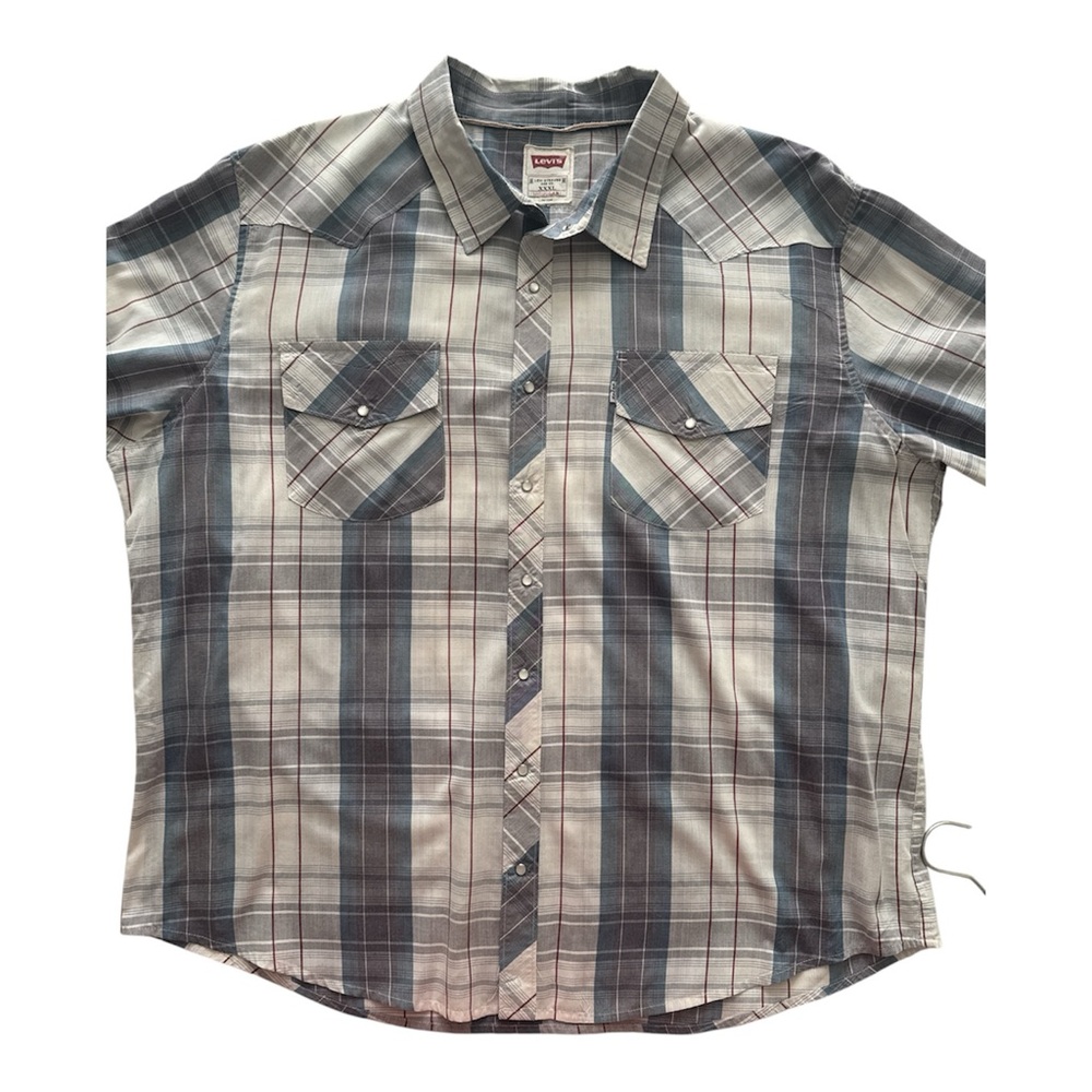 Levi's Men's Blue Plaid Short-Sleeve Button-Up Shirt.
